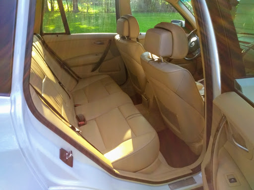 Used Car Dealer «Village Car Store», reviews and photos, 1390 Courtright Rd, Columbus, OH 43227, USA