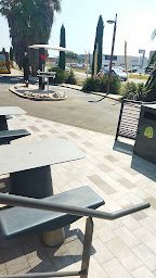Photo n°83 de McDonald's à Saint-Laurent-de-la-Salanque ()
