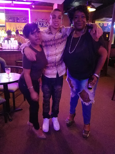 Bar & Grill «Chicago Bar & Grill», reviews and photos, 4444 FM 1960, Houston, TX 77068, USA