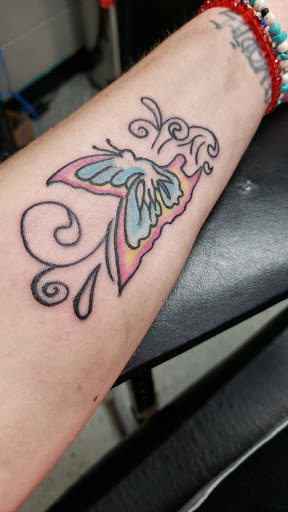 Tattoo Shop «Royal Oak Tattoo», reviews and photos, 820 S Washington Ave, Royal Oak, MI 48067, USA