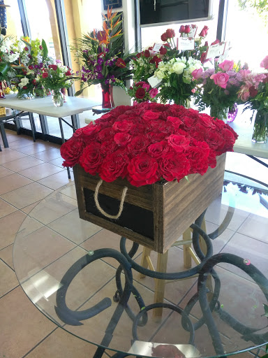 Florist «Omel Flowers», reviews and photos, 5898 W 16th Ave, Hialeah, FL 33012, USA