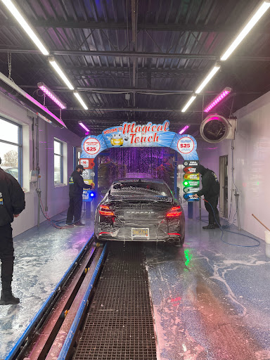 Magical Touch Car Wash en Detroit