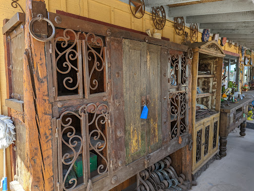 Furniture Store «Rustic Unlimited», reviews and photos, 30001 US-281, Bulverde, TX 78163, USA