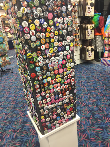 Gift Shop «Jungle Falls Gift Shop», reviews and photos, 5265 W Irlo Bronson Memorial Hwy, Kissimmee, FL 34746, USA