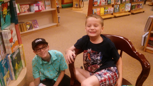 Book Store «Barnes & Noble», reviews and photos, 4325 24th Ave, Fort Gratiot Twp, MI 48059, USA