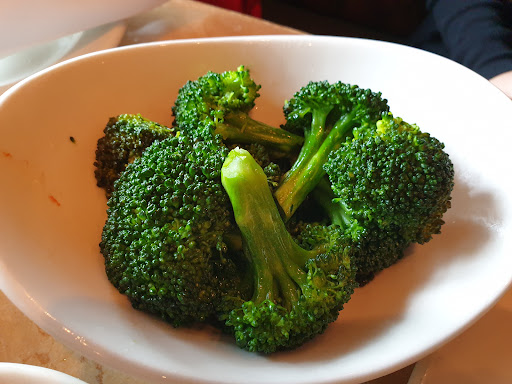 Restaurant «The Cheesecake Factory», reviews and photos, 2612 Sawgrass Mills Cir, Sunrise, FL 33323, USA