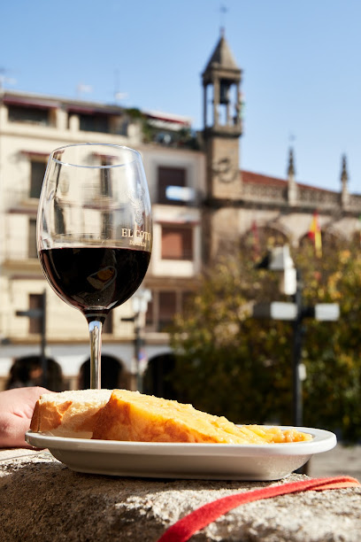 Bar Albero - Plaza Mayor, 29, 10600 Plasencia, Cáceres, Spain