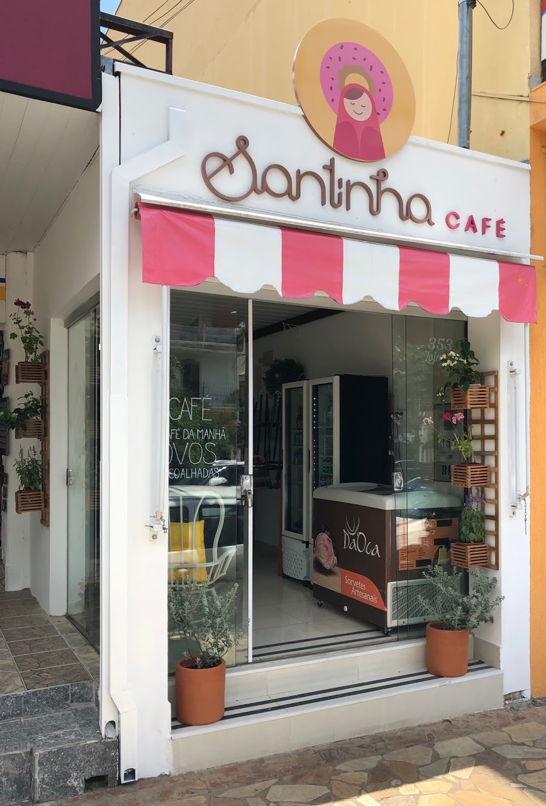 Santinha Café