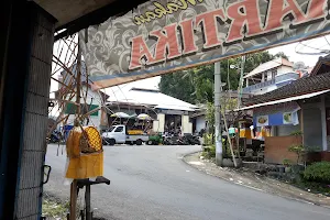 Pasar tradisional desa Banyuatis image