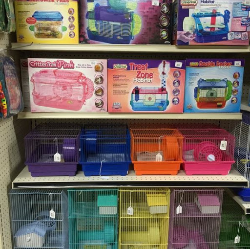 Pet Supply Store «Pet X Supplies & Tack», reviews and photos, 132 W Highland Rd Suite 101, Howell, MI 48843, USA