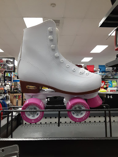 Sporting Goods Store «Big 5 Sporting Goods», reviews and photos, 8990 Knott Ave, Buena Park, CA 90620, USA