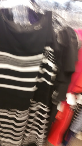 Used Clothing Store «Clothes Mentor North Richland Hills», reviews and photos, 8849 N Tarrant Pkwy, North Richland Hills, TX 76182, USA