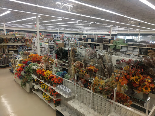 Craft Store «Michaels», reviews and photos, 612 W Crossville Rd, Roswell, GA 30075, USA