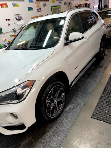 Used Car Dealer «Full Throttle Auto Sales», reviews and photos, 11105 Steele St S Ste 106, Tacoma, WA 98444, USA