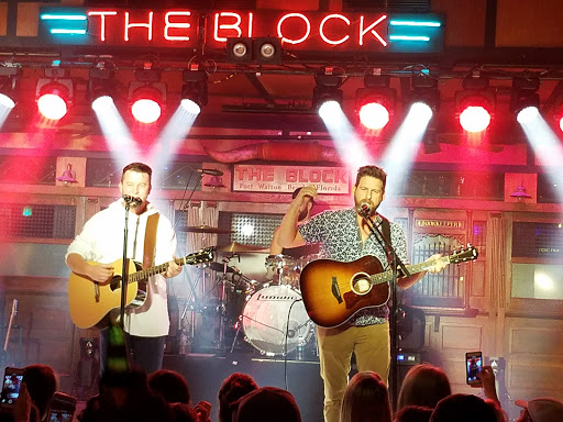 Night Club «The Block», reviews and photos, 113 Eglin Pkwy SE, Fort Walton Beach, FL 32548, USA