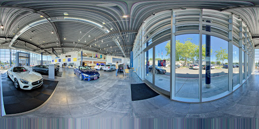 Mercedes Benz Dealer «Mercedes-Benz of Bellevue», reviews and photos, 11850 Bel-Red Rd, Bellevue, WA 98005, USA