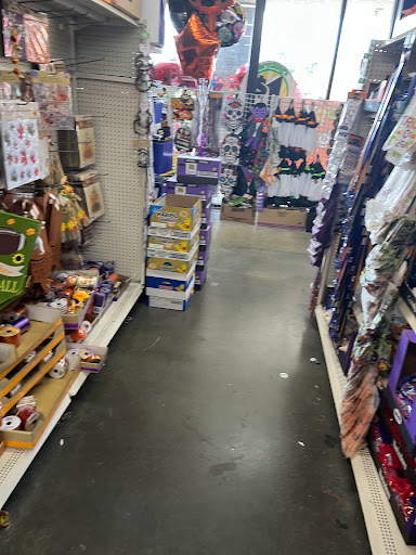 Dollar Store «Dollar Tree», reviews and photos, 20617 Bothell Everett Hwy a, Bothell, WA 98012, USA