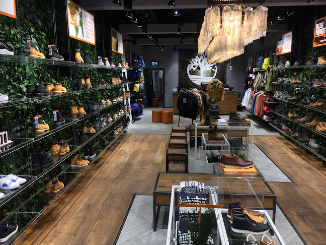 Reviews of Timberland Retail London Oxford Street in London - Shoe store
