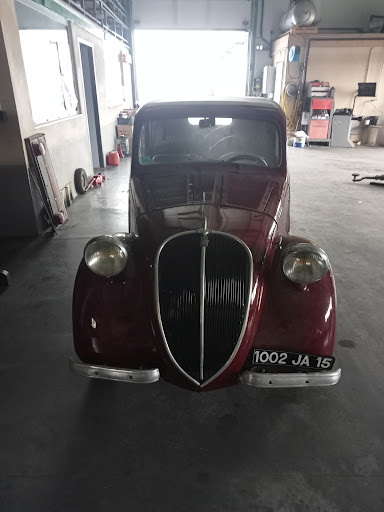 Photo 1 - GARAGE AVININ