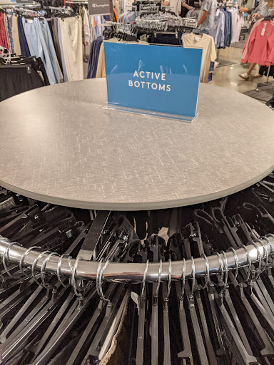 Department Store «Nordstrom Rack 12th Street», reviews and photos, 555 12th St NW c120, Washington, DC 20004, USA