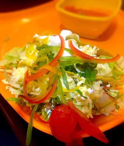 Spring Onions Mexican and Thai Food - G-29, Sheetal Shopping Center, Bhatar Rd, Besides Dominos Pizza, IOC Colony, Subhash Nagar, Athwa, Surat, Gujarat 395007, India