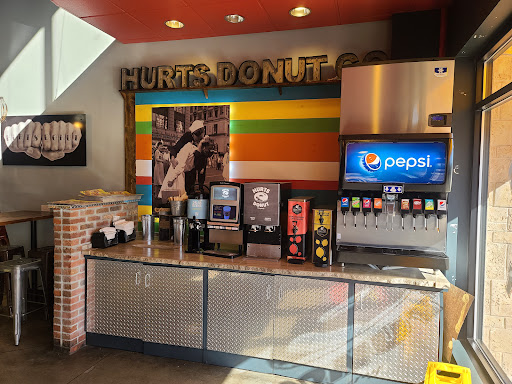 Donut Shop «Hurts Donut», reviews and photos, 1111 E Republic Rd #164, Springfield, MO 65807, USA