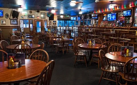 Tanner's Bar & Grill image