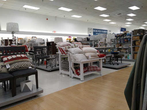 Department Store «Marshalls», reviews and photos, 440 Crossroads Blvd, Cary, NC 27511, USA