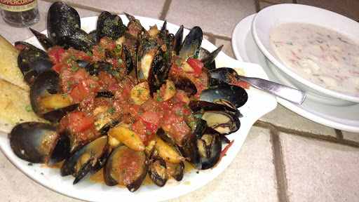 Shopping Mall «Cypress Plaza Shopping Center», reviews and photos, 6824 Katella Ave, Cypress, CA 90630, USA