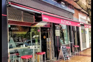 Café Bar Avenida image