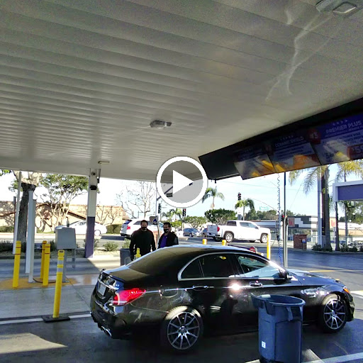 Car Wash «Red Carpet Car Wash», reviews and photos, 2414 N Sepulveda Blvd, Manhattan Beach, CA 90266, USA