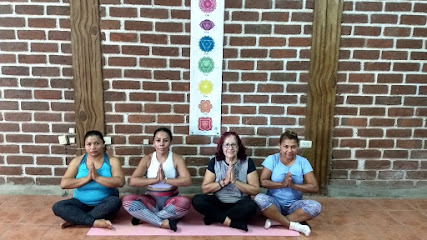 Centro de Yoga y Masajes SHAKTI Manzanillo
