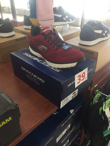 Shoe Store «Shoe City - Riverside», reviews and photos, 3535 Tyler St A3, Riverside, CA 92503, USA