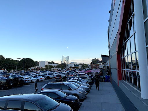 Bowling Alley «Bowlmor White Plains», reviews and photos, 47 Tarrytown Rd, White Plains, NY 10607, USA