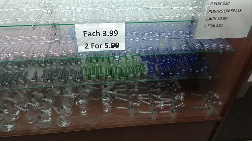 Tobacco Shop «SuperNova Smoke & Vape Shop», reviews and photos, 8400 Marbach Rd, San Antonio, TX 78227, USA