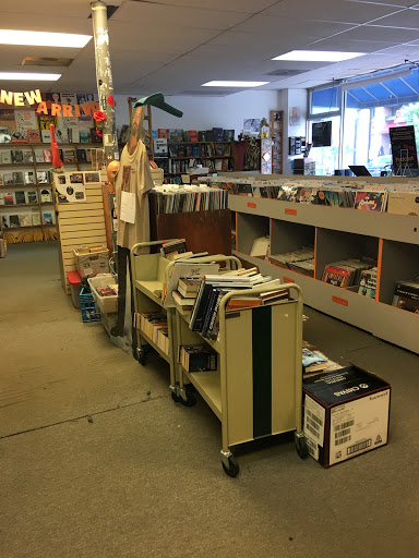 Used Book Store «Nice Price Books», reviews and photos, 3106 Hillsborough St, Raleigh, NC 27607, USA