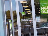 H&R Block - Photo 6 - Car repair in Rochester Hills, MI, Sterling Heights