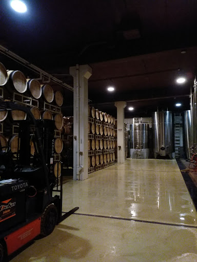 Painter «Smith and Company Painting, Inc.», reviews and photos, 570 SE Davis St, McMinnville, OR 97128, USA