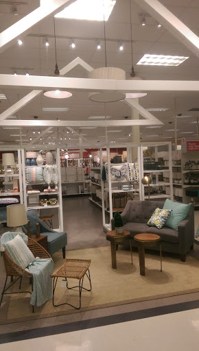 Department Store «Target», reviews and photos, 3101 Jefferson Davis Hwy, Alexandria, VA 22305, USA