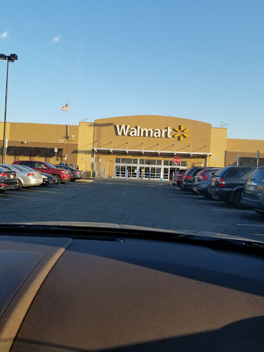 Department Store «Walmart Supercenter», reviews and photos, 1675 S Christopher Columbus Blvd, Philadelphia, PA 19148, USA