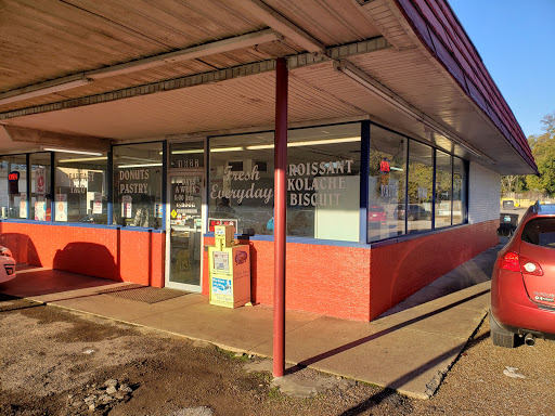 Donut Shop «Texas Donuts», reviews and photos, 1627 S Vine Ave, Tyler, TX 75701, USA