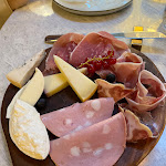 Photo n°6 de l'avis de Debora.a fait le 14/06/2023 à 07:47 sur le  TAVOLA BOTTIGLIERIA CON CUCINA à Rome