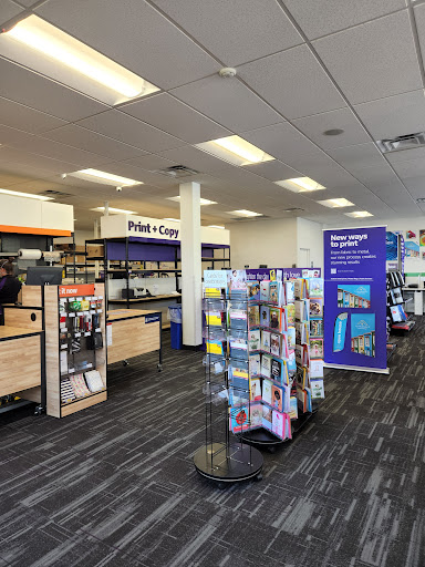 Print Shop «FedEx Office Print & Ship Center», reviews and photos, 47100 Community Plaza Suite 80, Sterling, VA 20164, USA