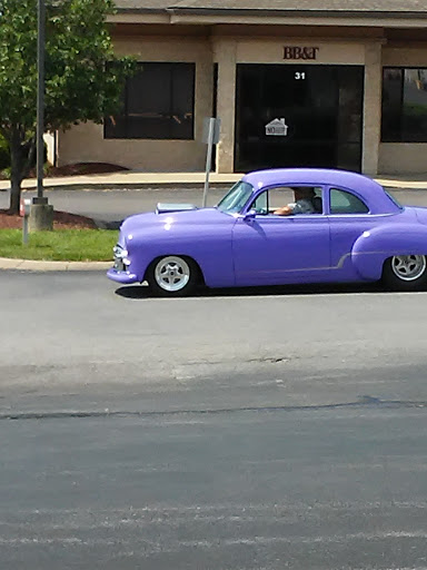 Shopping Mall «West Kentucky Factory Outlet», reviews and photos, 385 Outlet Ave, Eddyville, KY 42038, USA