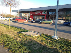 SPAR szupermarket