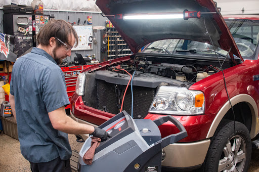 Auto Repair Shop «Mid-Valley Auto & Truck Repair», reviews and photos, 8865 Baltimore National Pike, Middletown, MD 21769, USA