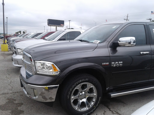 Car Dealer «San Marcos Chrysler Dodge Jeep Ram», reviews and photos, 2990 S Interstate Hwy 35, San Marcos, TX 78666, USA