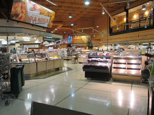 Grocery Store «Lunds & Byerlys Plymouth», reviews and photos, 3455 Vicksburg Ln N, Plymouth, MN 55447, USA