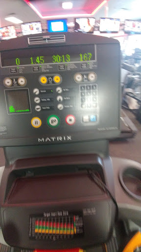 Health Club «World Gym», reviews and photos, 225 Howells Rd, Bay Shore, NY 11706, USA