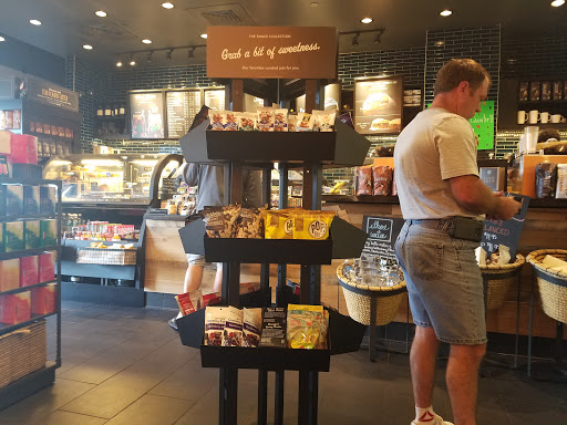 Coffee Shop «Starbucks», reviews and photos, 5440 Dixie Hwy, Fairfield, OH 45014, USA